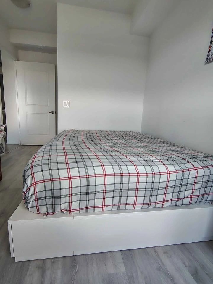 Sealy Posturepedic Bloomfield Eurotop Queen Mattress - photo 4