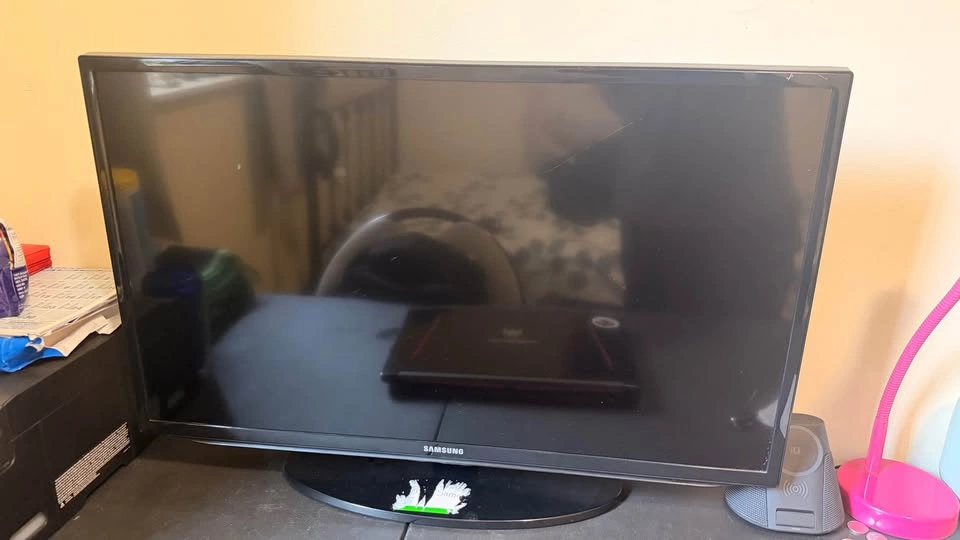 Samsung 32 inch Smart LED TV UN32EH5300F - photo 3