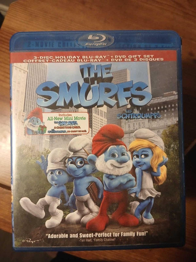 Smurfs 3 Disc Holiday DVD Blu Ray