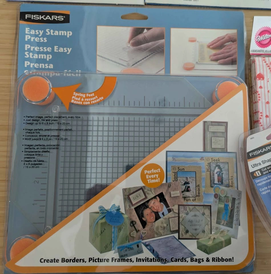 NEW Fiskars, Wilton, EK Success - Arts and crafts supply - photo 2