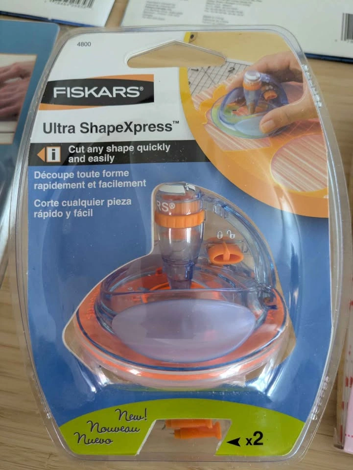 NEW Fiskars, Wilton, EK Success - Arts and crafts supply - photo 3