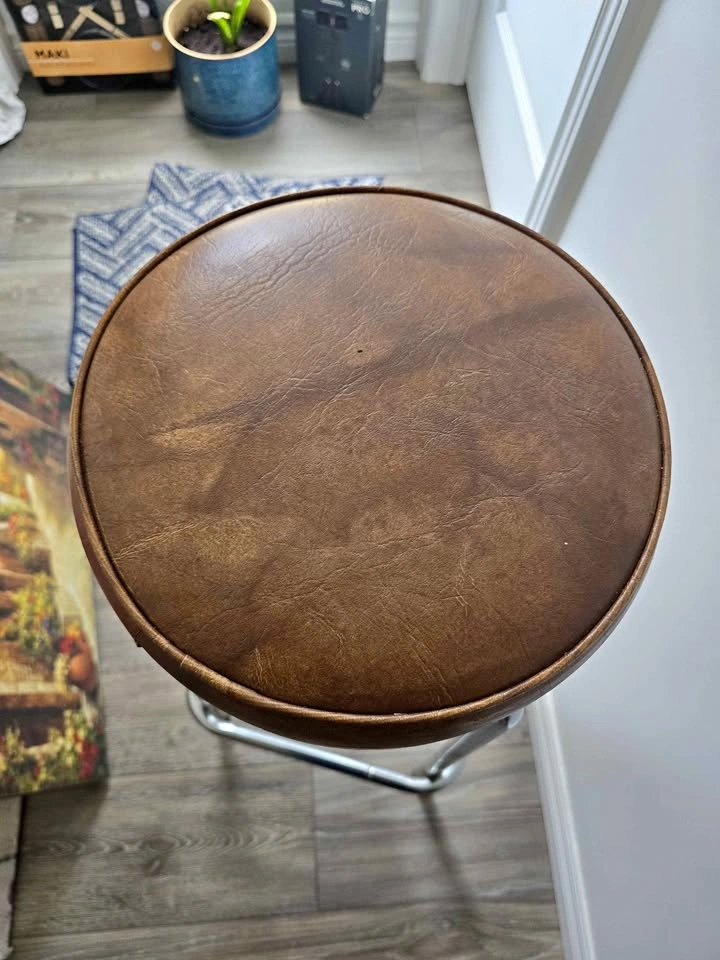 Stool