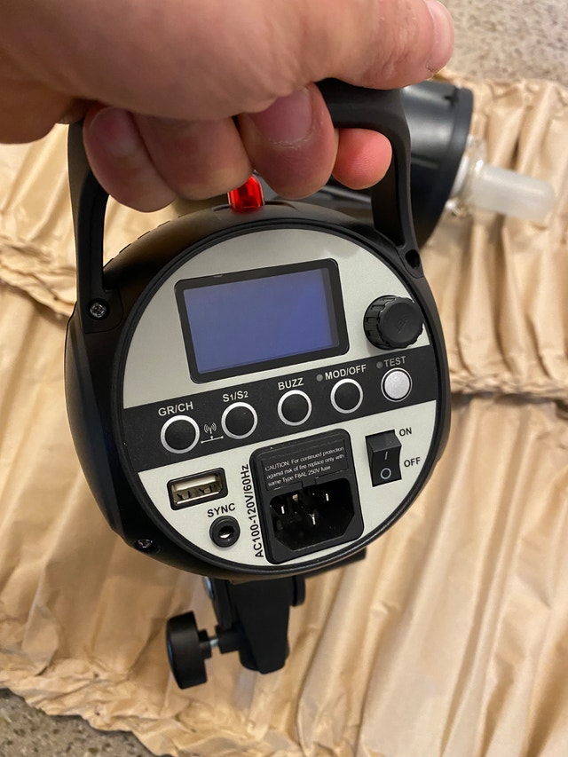 Strobepro photography studio lights and diffusers - photo 2