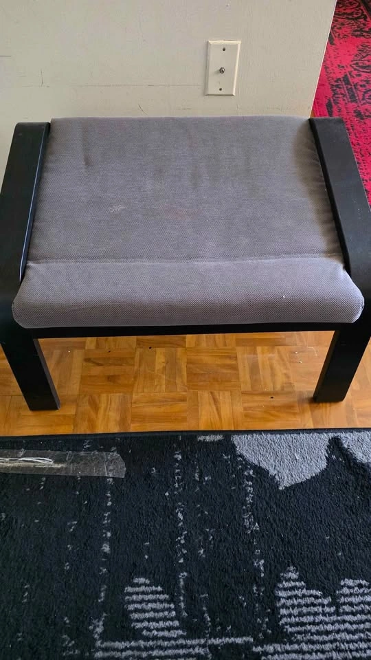 IKEA Poang chair with footstool - photo 2