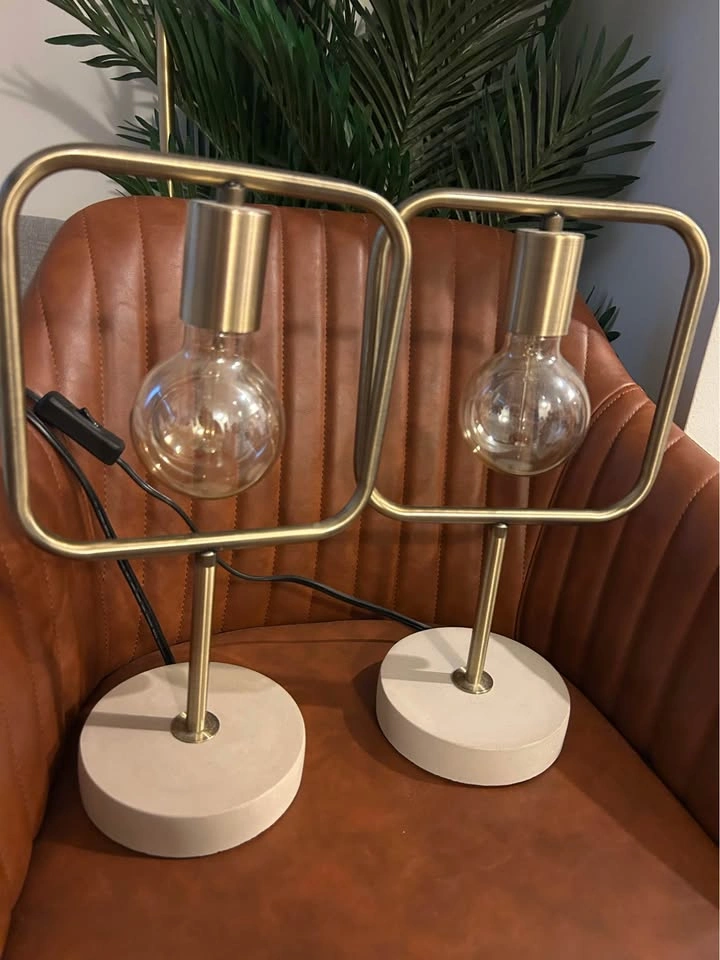 Set of 2 matching lamps, Brushed gold finish frames - photo 2