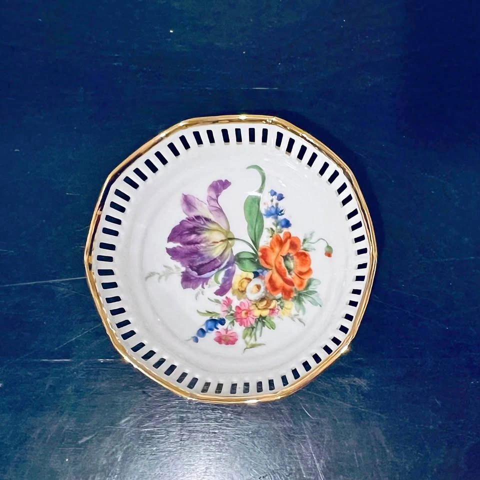 Schwarzenhammer Bavaria Germany Reticulated Floral Trinket Dish