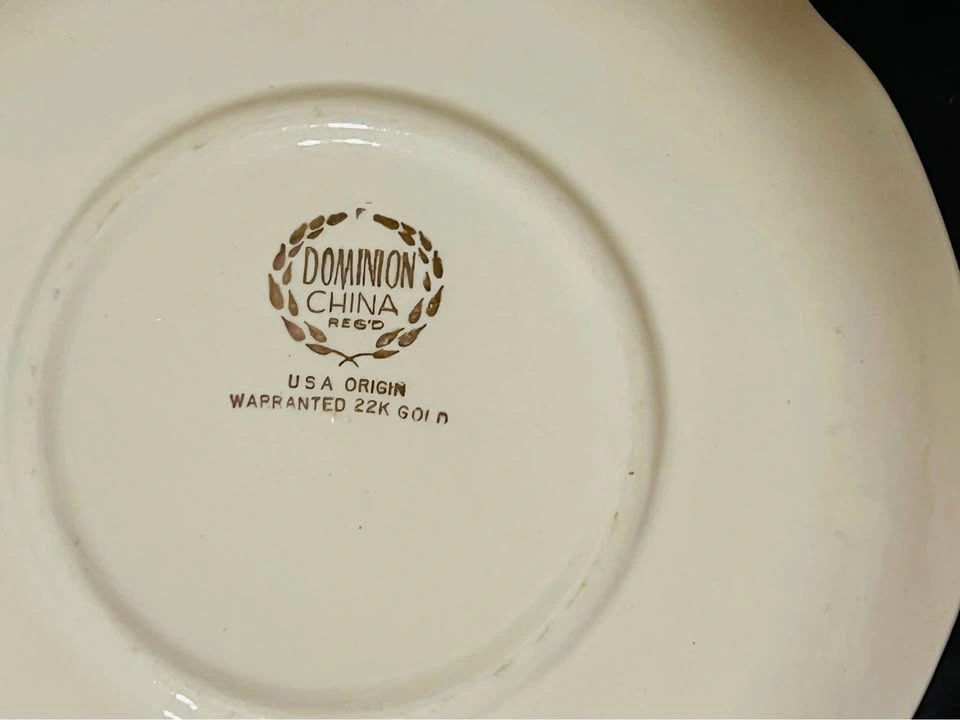 Vintage Dominion China set of 4 Briar Rose Saucers - photo 3