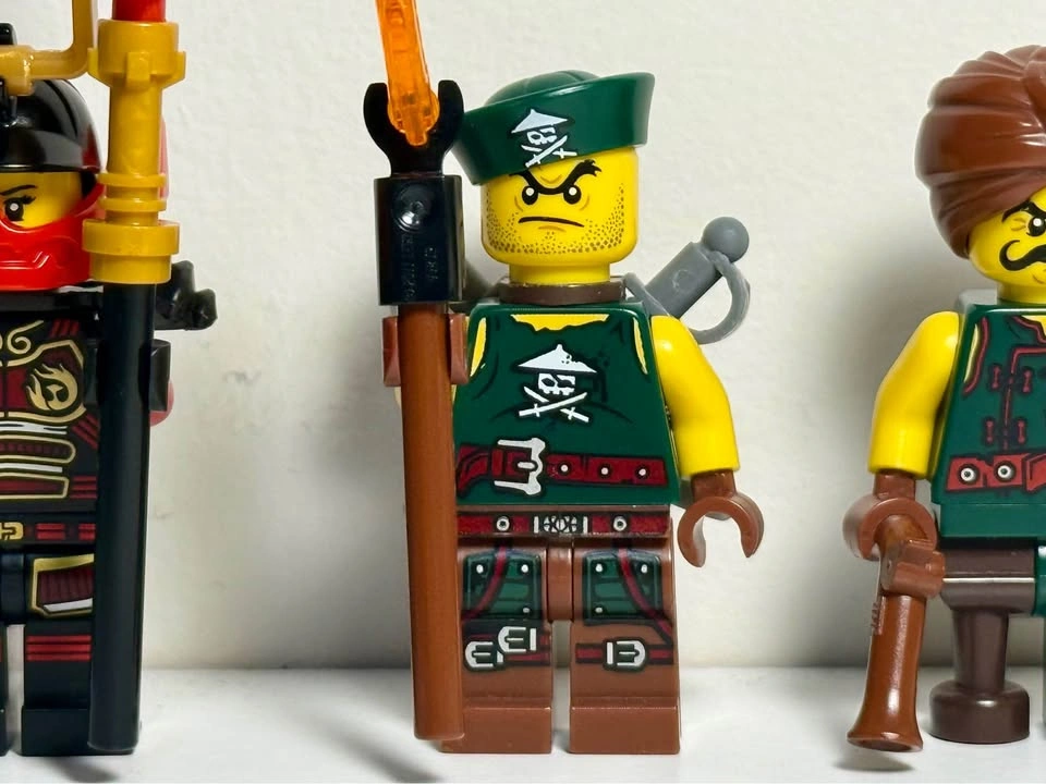 Lego Ninjago Mini Figures - photo 5