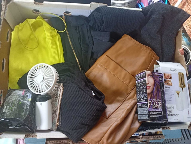Women's Clothing and Accessories Bundle Size Small
