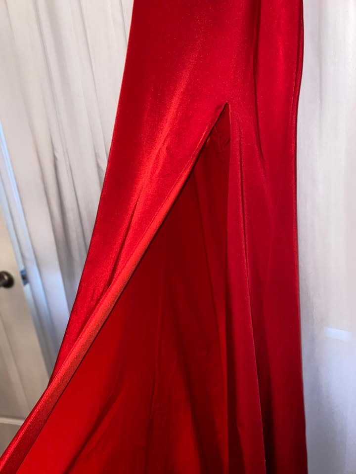 Gorgeous Prom Dress - photo 2