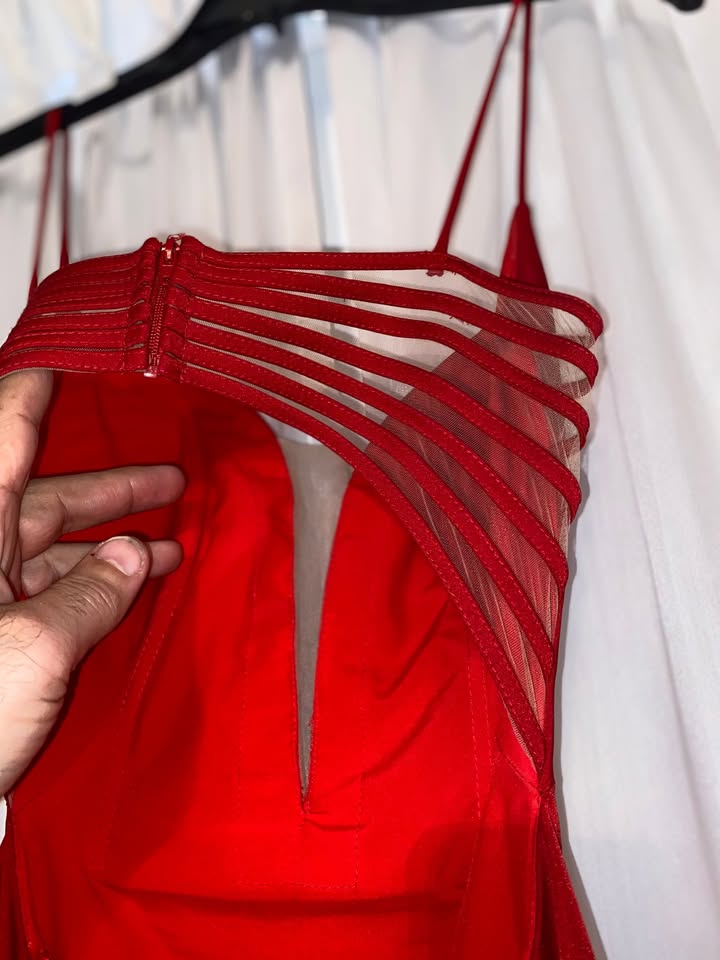 Gorgeous Prom Dress - photo 5