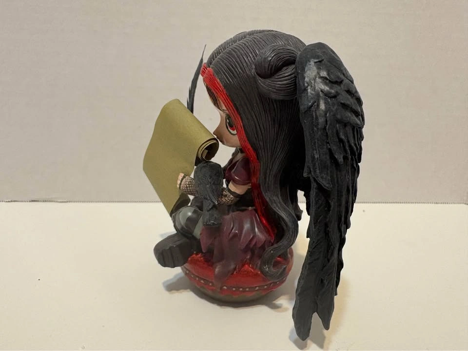 Jasmine Becket-Griffith Once Upon a Midnight Dreary Figurine - photo 2