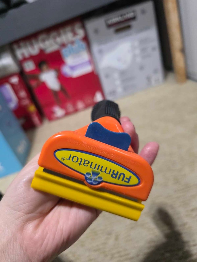 FURminator deShedding Tool