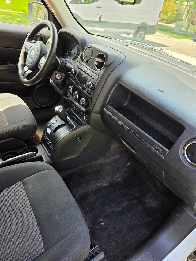 2016 JEEP PATRIOT 4WD 318000KM AS IS $2500 - photo 5