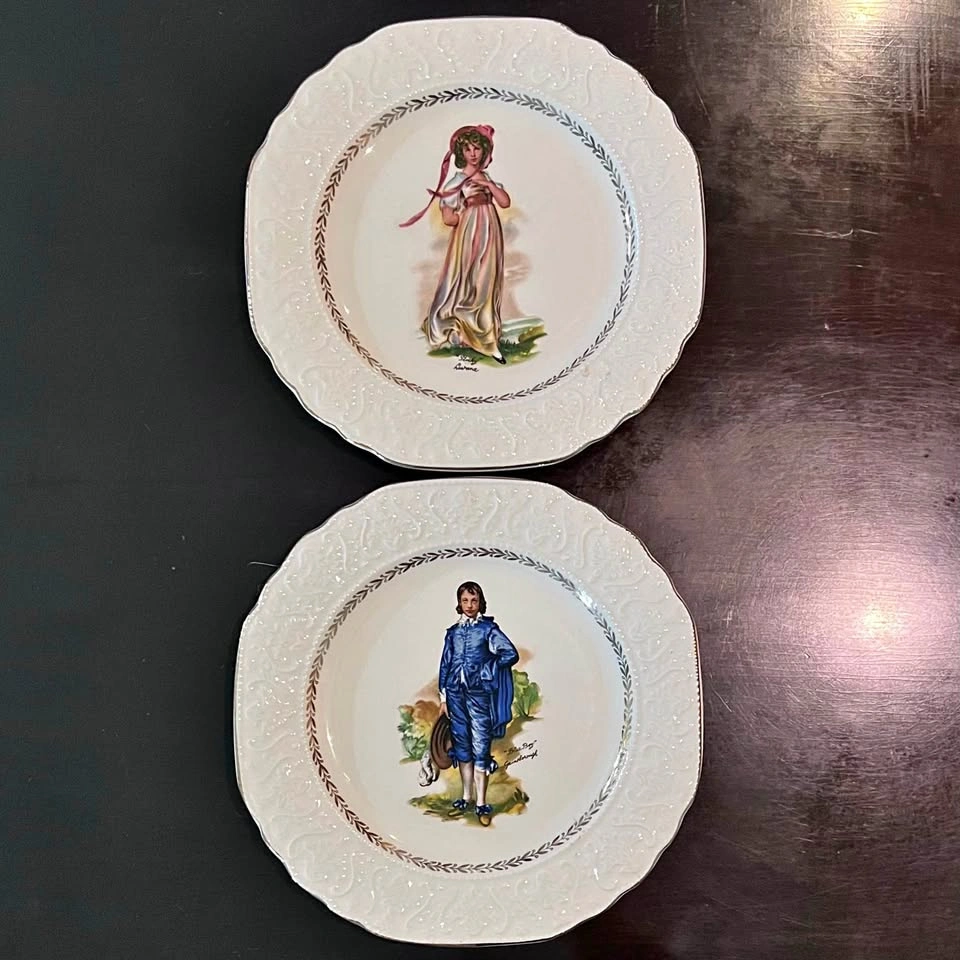 Set of 2 Vintage England Woods And Sons 9.5” Collectible Plates