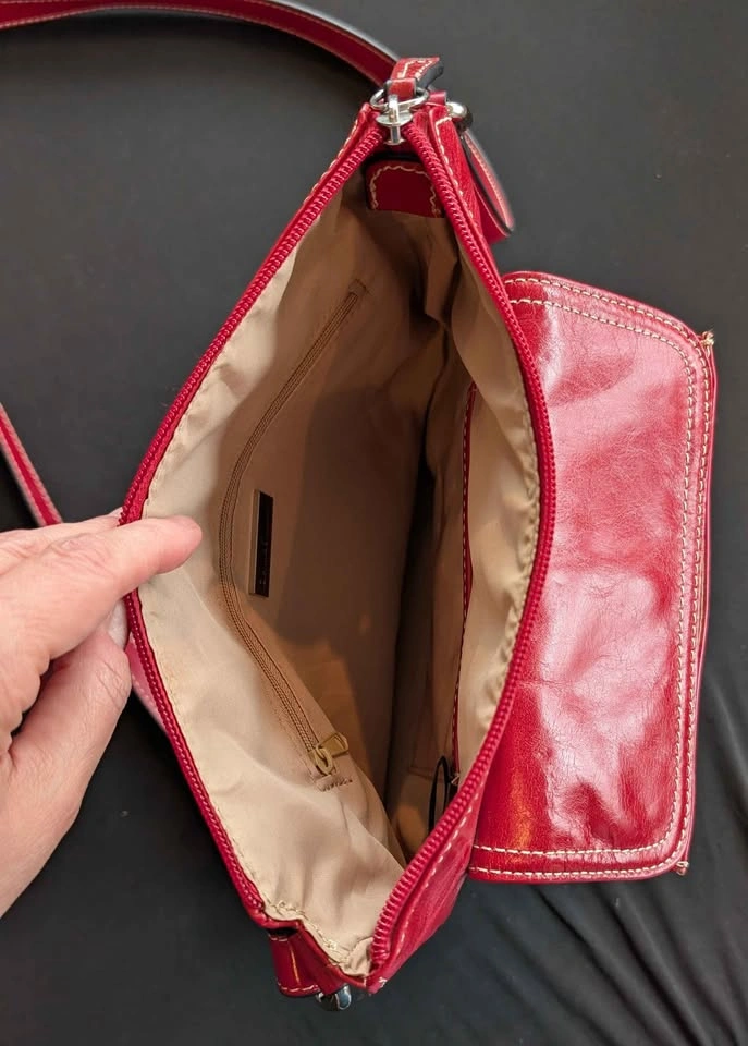 Red Leather Purse - photo 3