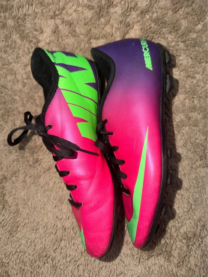 Nike Mercurial Vortex FG Soccer cleats size 5 Youth - photo 2