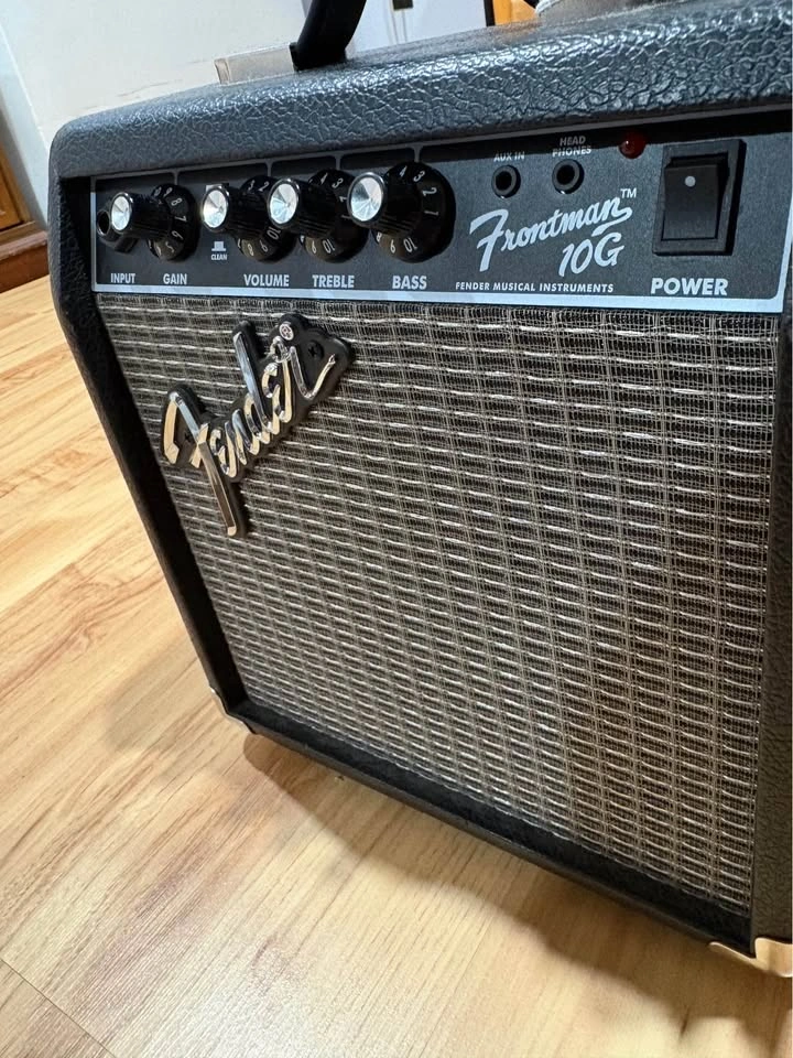 Fender Frontman 10g Amp - photo 2