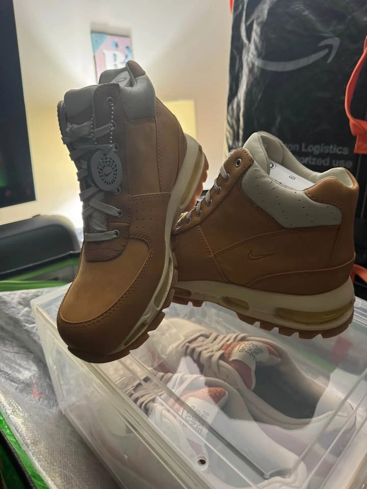 Nike ACG Air Max Boots Tan Size 8.5 - photo 2