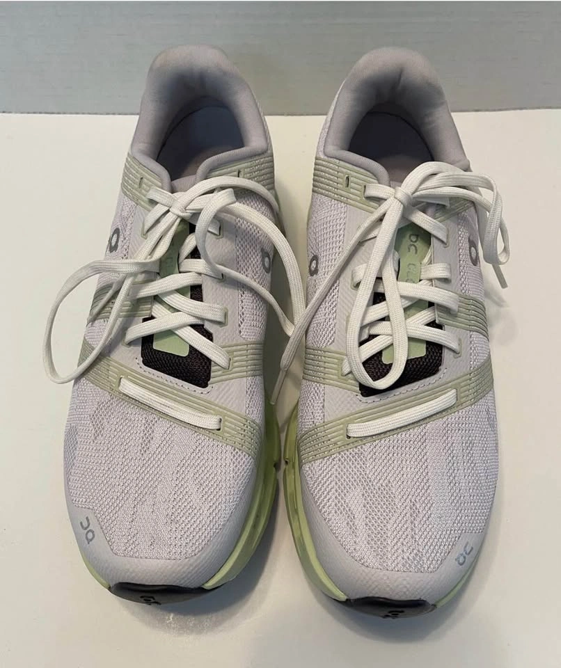 Women’s On Cloudgo Size 5 White/Meadow - photo 4