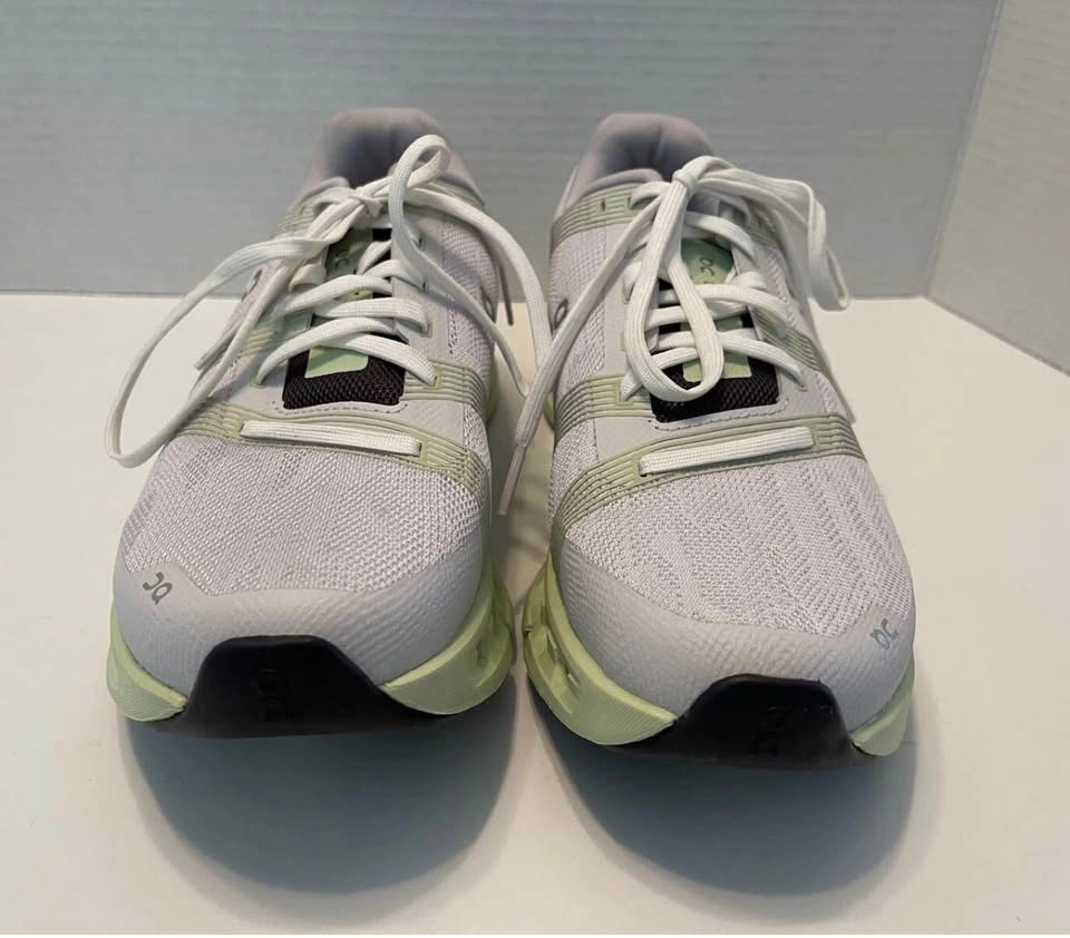 Women’s On Cloudgo Size 5 White/Meadow - photo 5