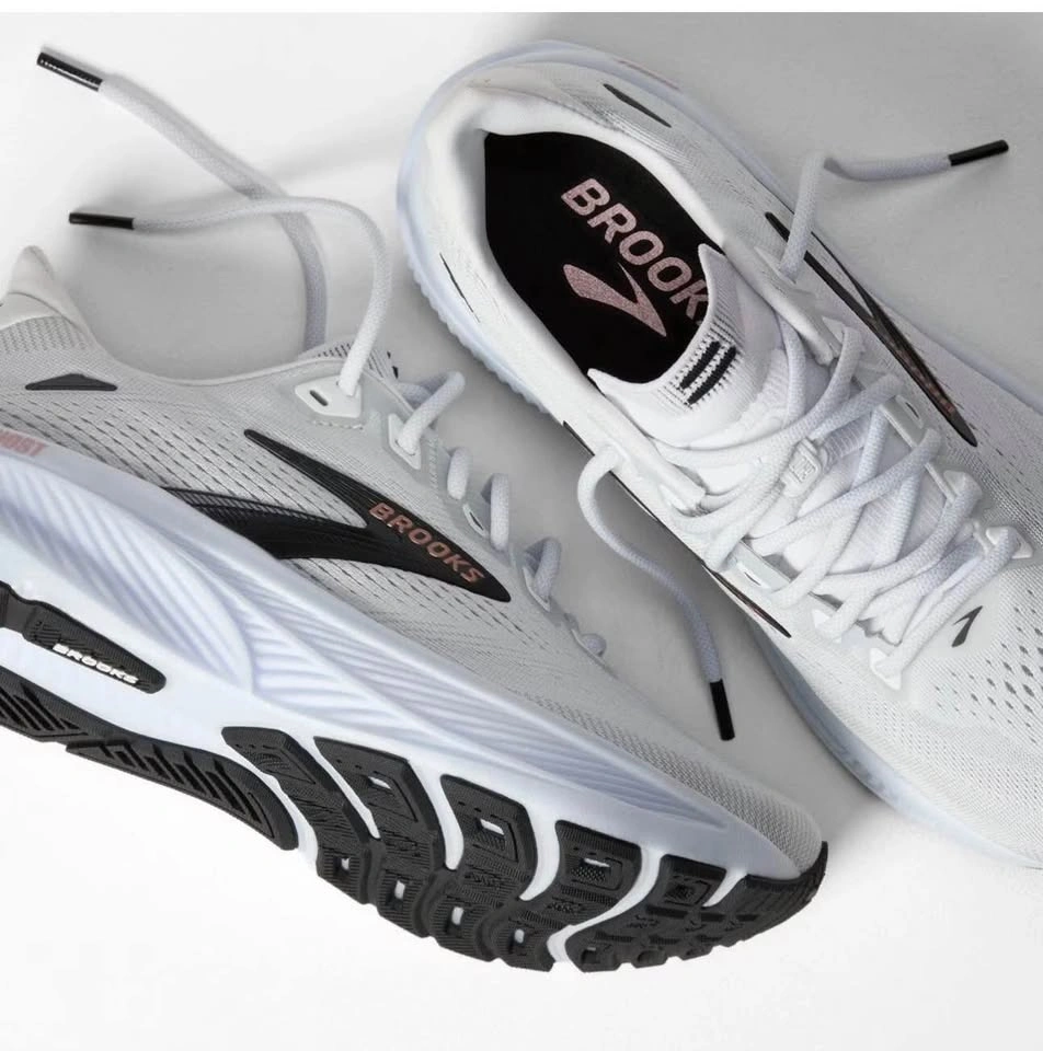 Brooks Ghost 18 Running Shoes Women’s Size 9 - photo 2