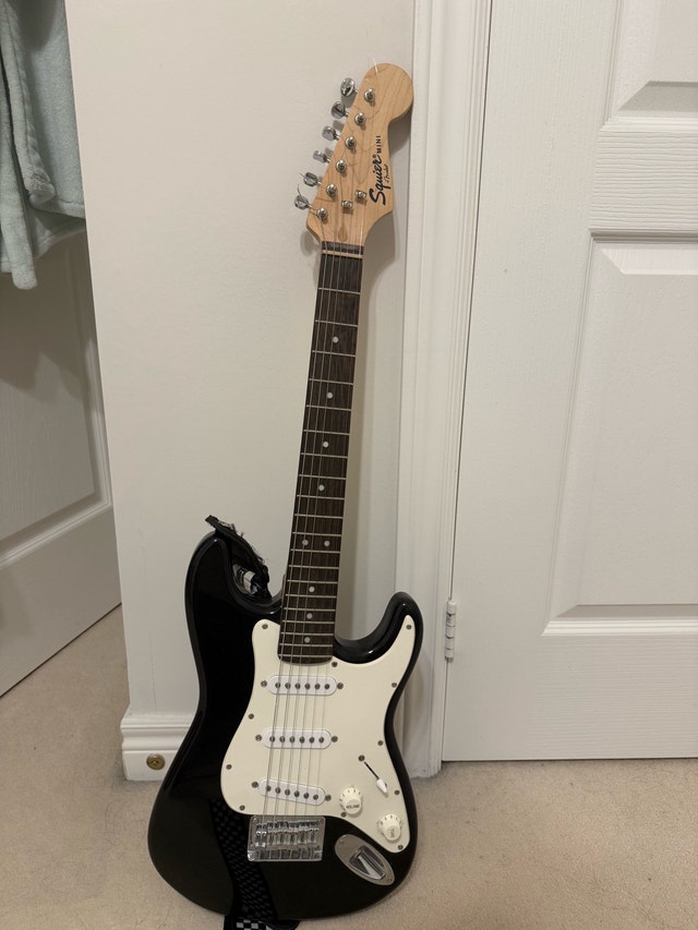 Fender Squier Mini