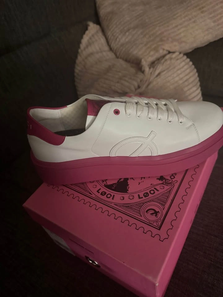 NICKI MINAJ LOCI SNEAKERS - photo 2