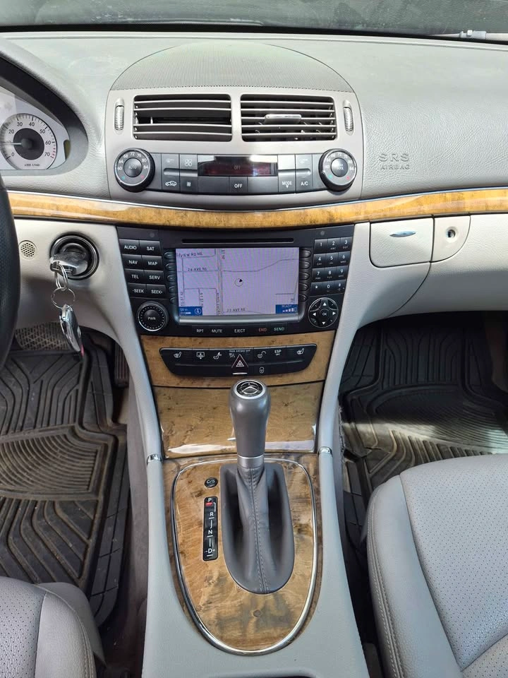 2008 Mercedes-Benz E-Class - photo 5