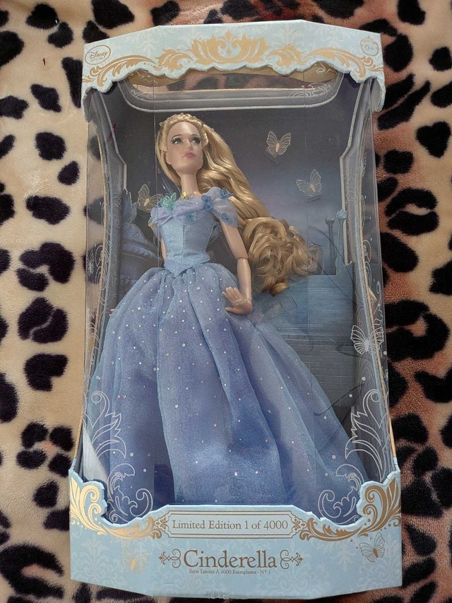 Disney Live Action Cinderella Limited Edition Doll - photo 2
