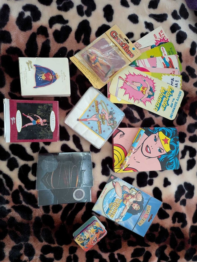 Wonder Woman Vintage Collectible Lot