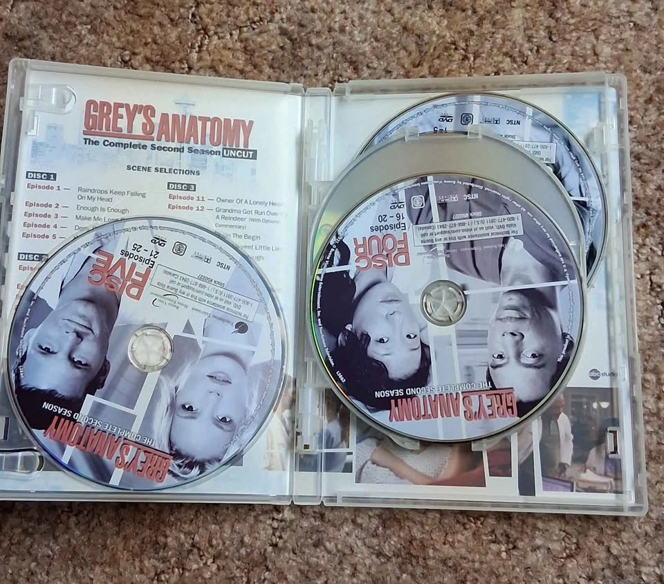 Grey's Anatomy: The Complete Second and Third Season DVD Set - photo 2