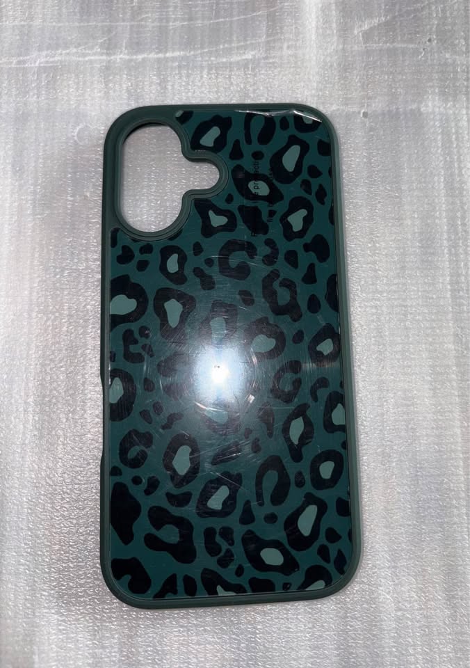 New iphone 16 case - photo 2