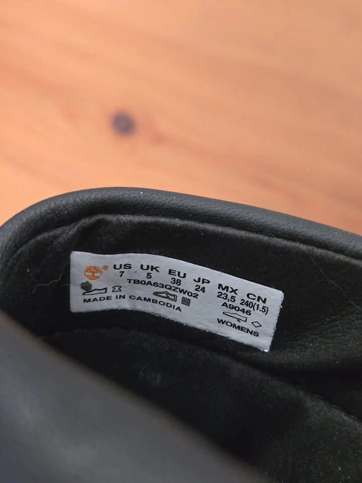 LIKE NEW: Timberland Womens Chunky Platform Slides (Size 7) w/Bo - photo 5