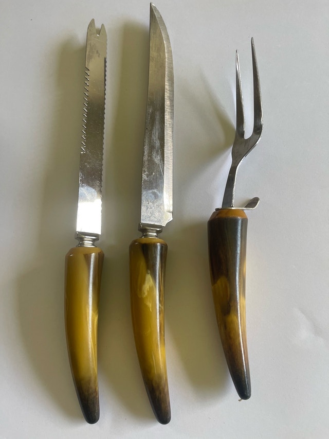 Vintage Faux Horn Carving Set