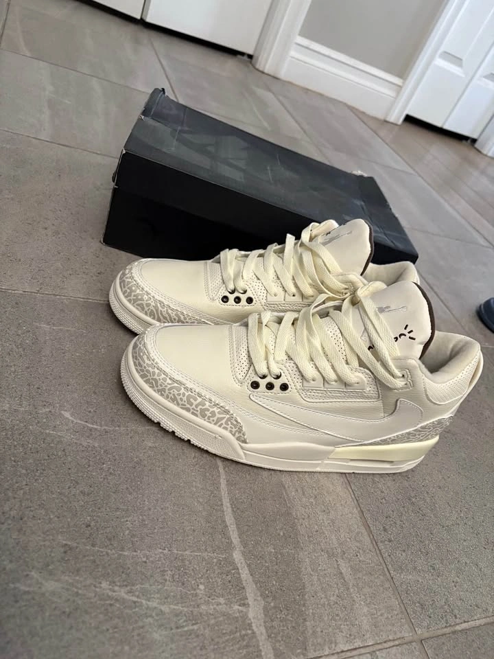 Jordan 3s - photo 4