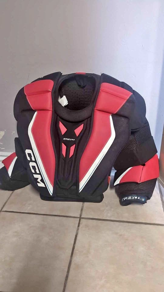 Goalie chest protector
