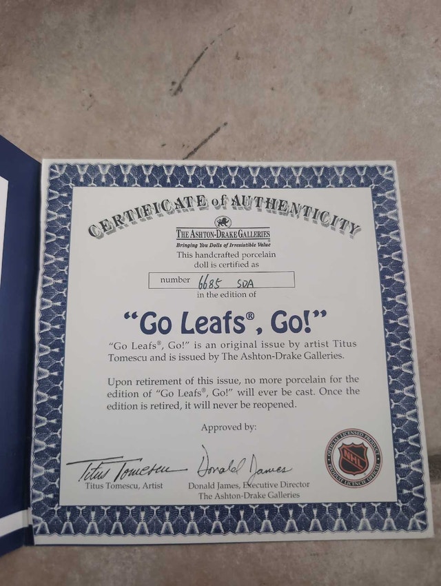 Ashton Drake galleries "Go Leafs Go" doll - photo 3