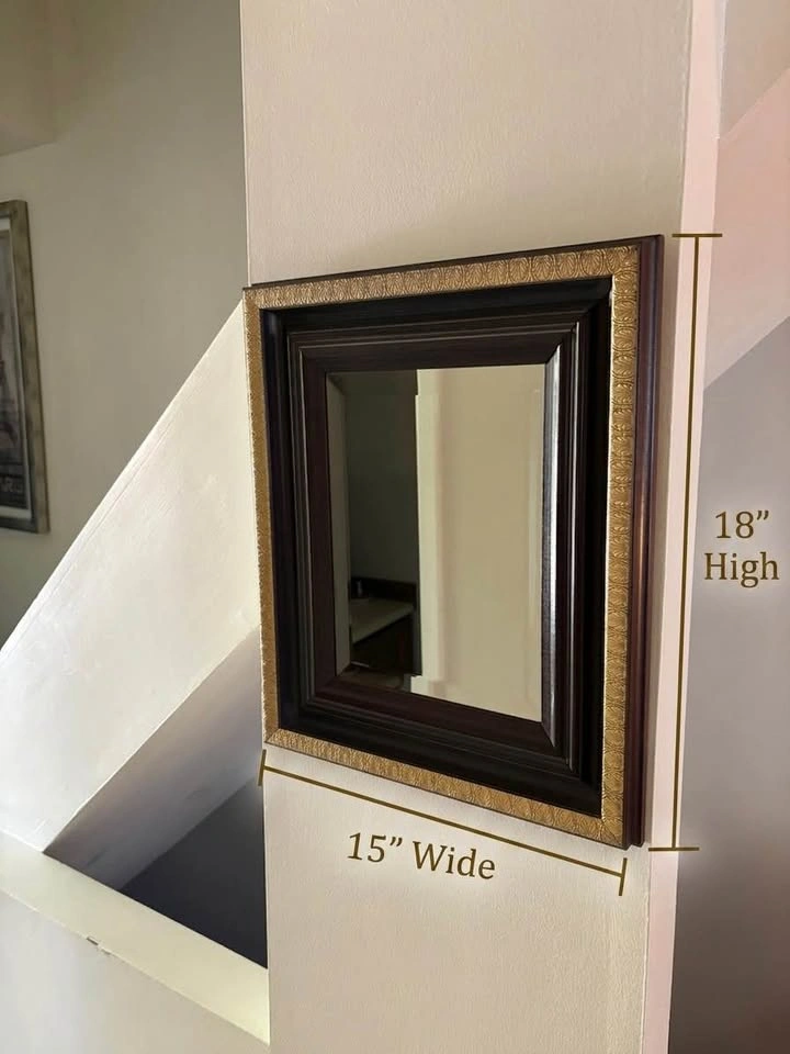 Elegantly Framed Vintage Beveled Wall Mirror – 18" x 15" - photo 5
