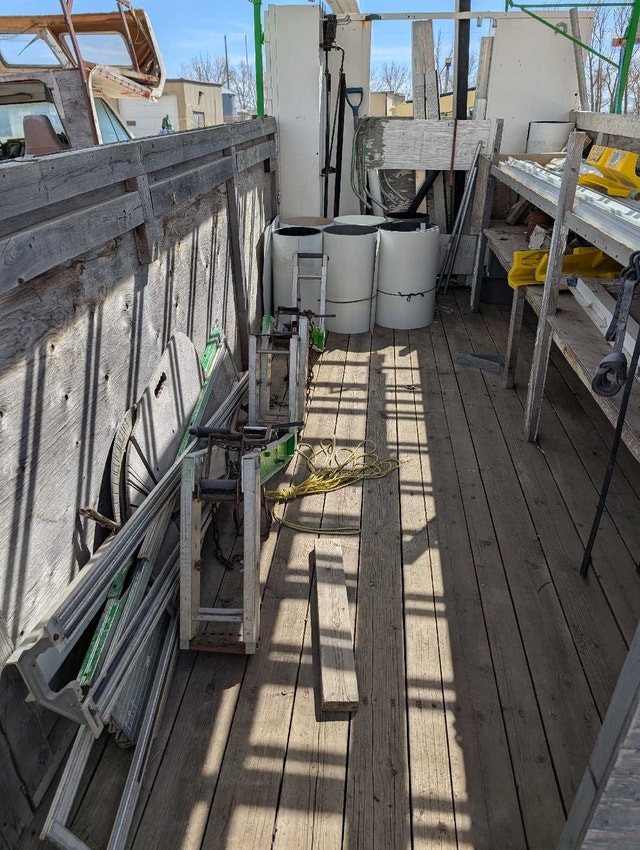 siding equipment and trailer - photo 4