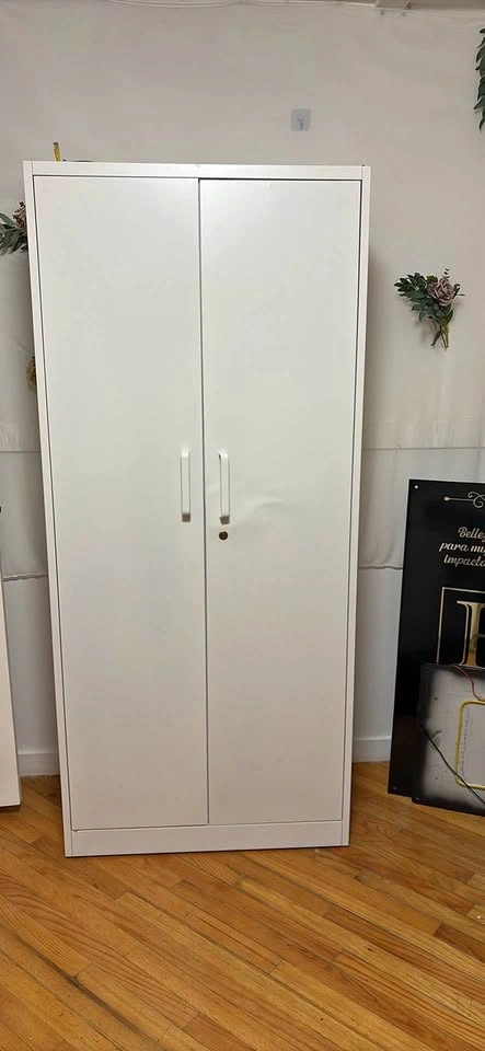 3 IKEA closet