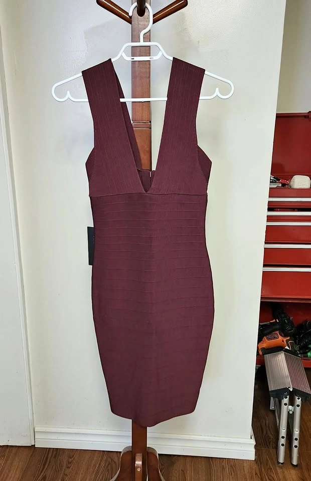 Brand New - Marciano - Bodycon dress - Size S/P