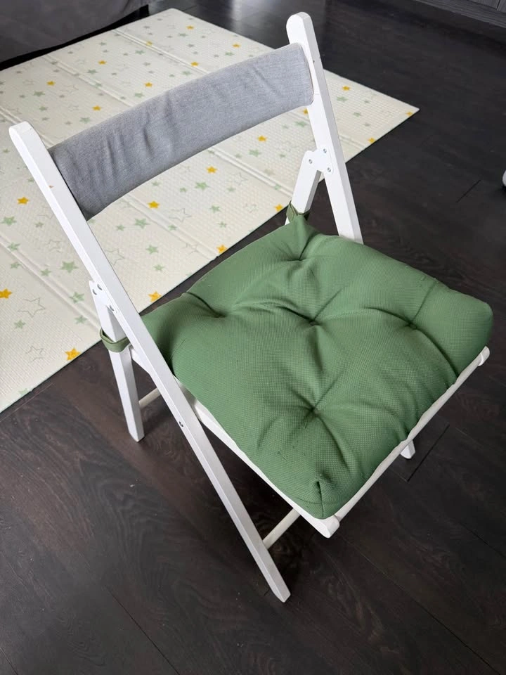 Ikea chairs and table - photo 5