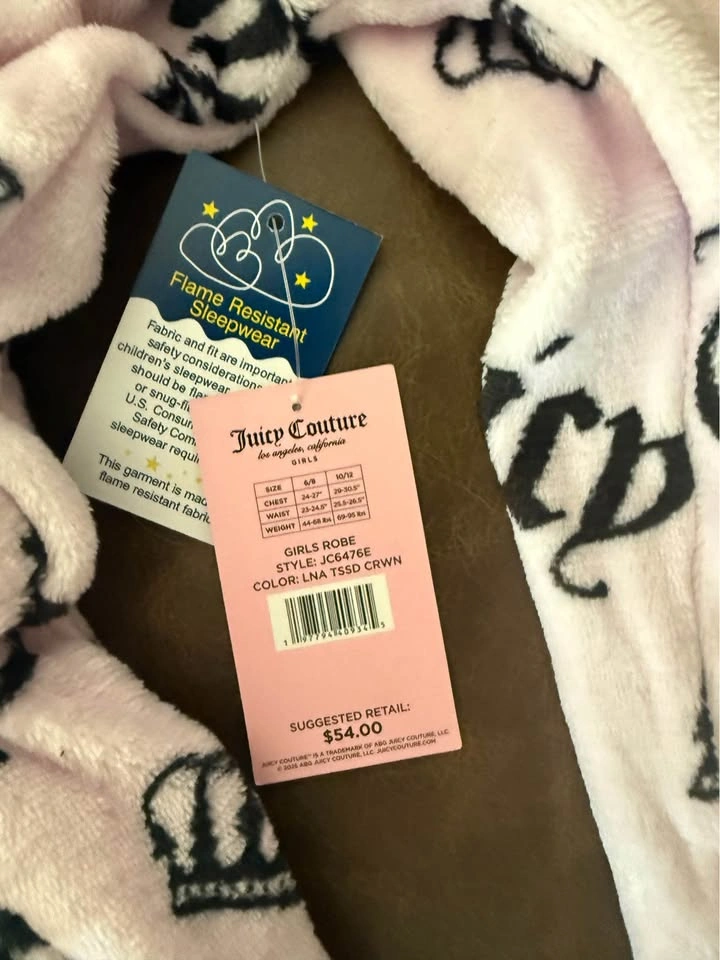 Juicy Couture Robe child size 6/8 tags on - photo 5