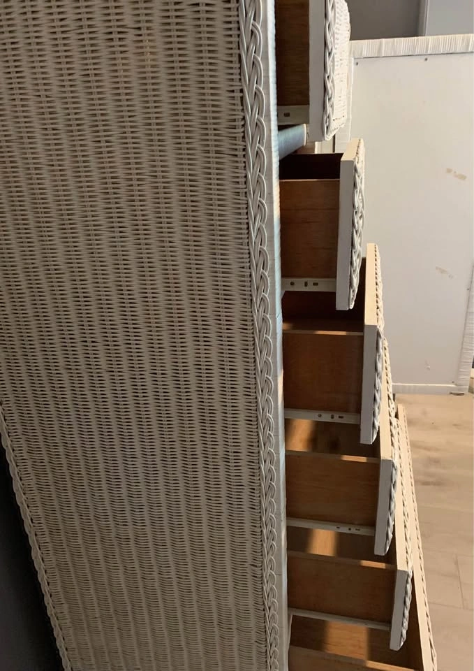 White Wicker/Rattan Dresser/Armoire Mirrored - photo 3