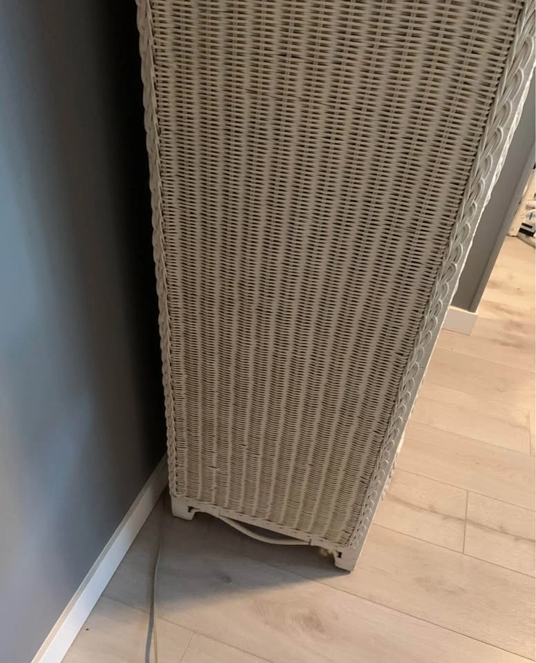White Wicker/Rattan Dresser/Armoire Mirrored - photo 5