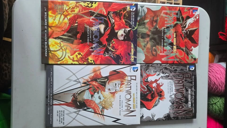 Comic books: Batgirl, Batwoman, Deadly Class, Motor Crush, X-Men - photo 2