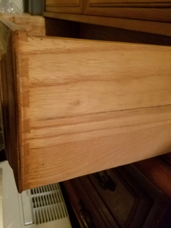 Dresser with brass handles - photo 3