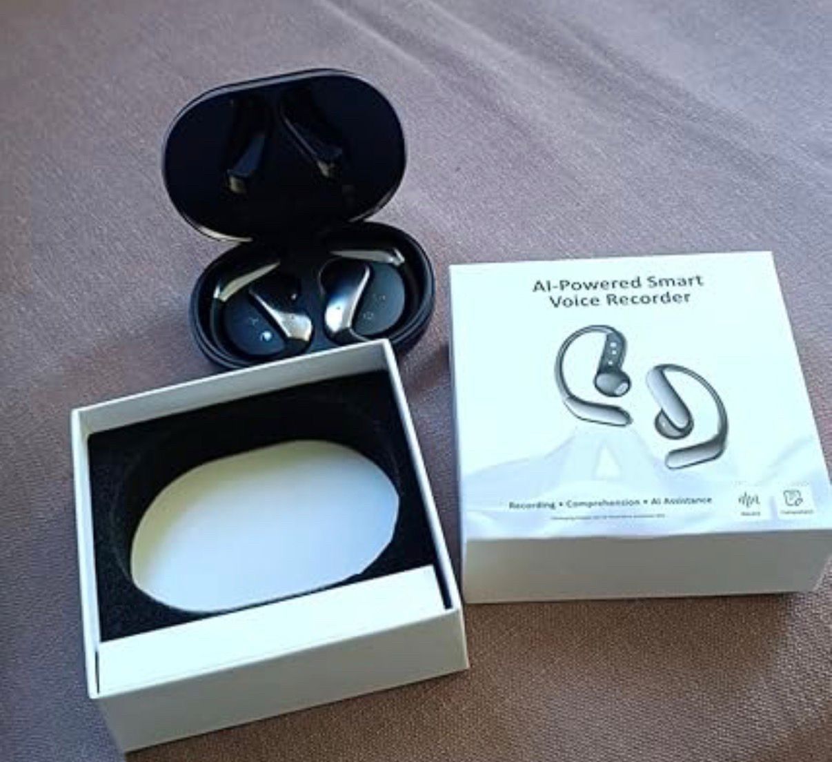 AI Translation Earbuds: 170 Languages & Instant Translator