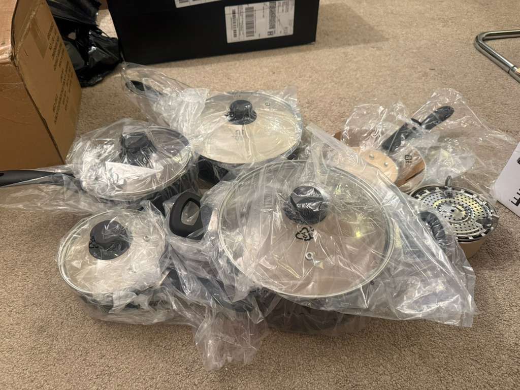11-Piece Ceramic Non-Stick Pots and Pans Set - photo 2